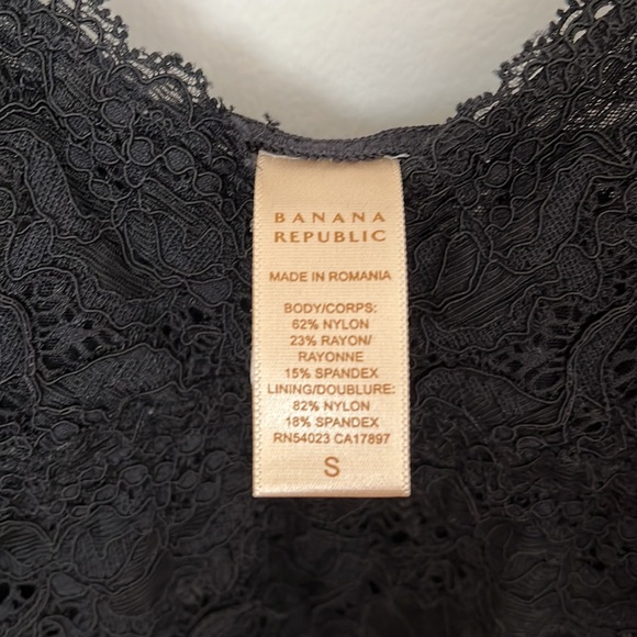 Black lace tank - Picture 3 of 8